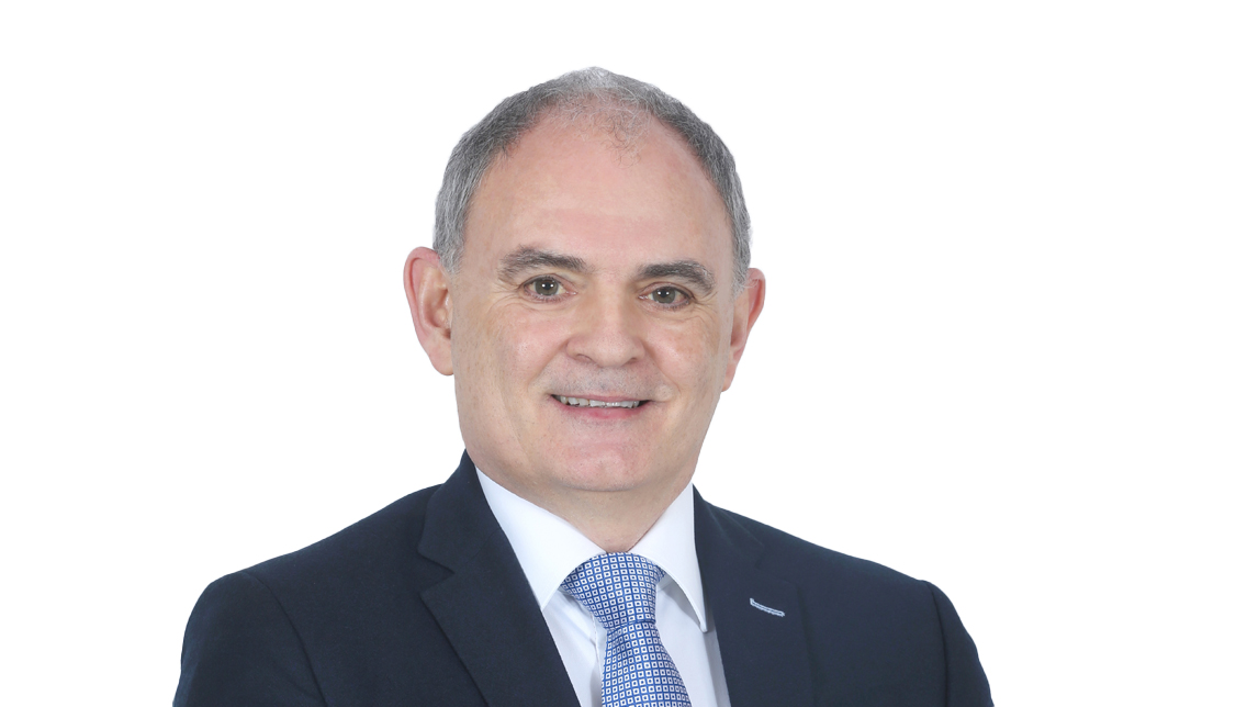 Member Mr David Roberts